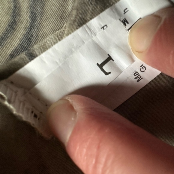 SHEIN Swirl Pattern Puff Sleeve Blouse (Size L) - Picture 9 of 9